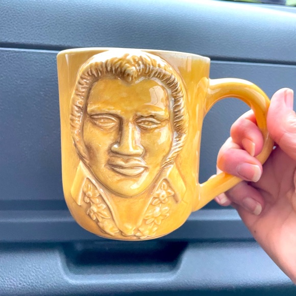 ELVIS has left the building 1978🎙🎸unique rare Coffee tea mug guitar custom